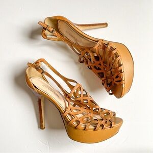 Size 8 Gianni Bini tan leather stiletto strappy heels